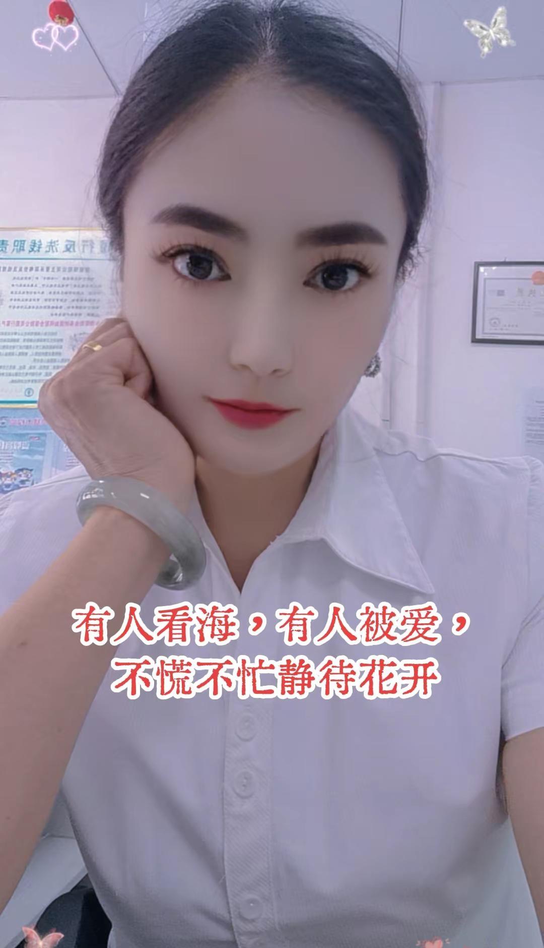周末加班 ，没有人知道你走过的那段路有多黑，没人关心那段路程，如果你能爬起来，他