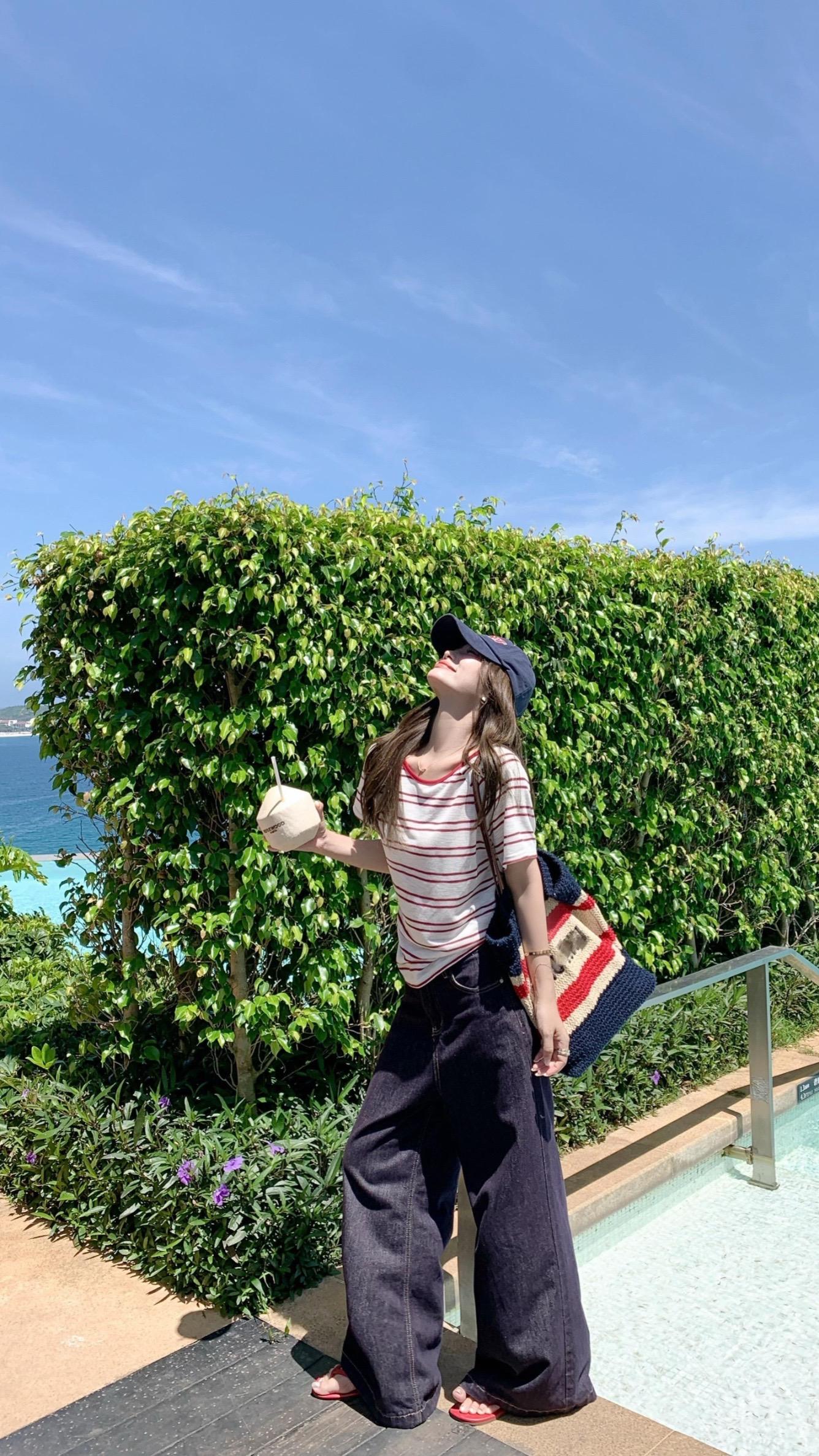 泡在阳光里☀️。