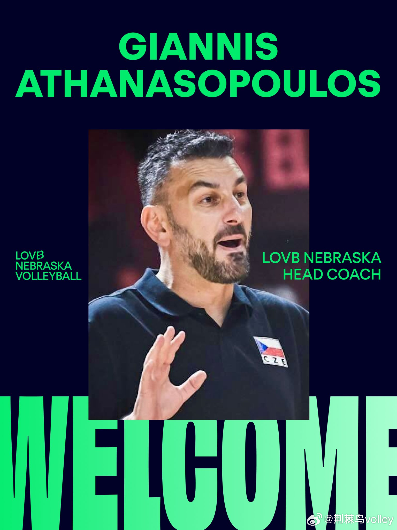 美国LOVB 内布拉斯加官宣48岁的希腊主帅扬尼斯・阿塔纳索普洛斯加盟。扬尼斯是
