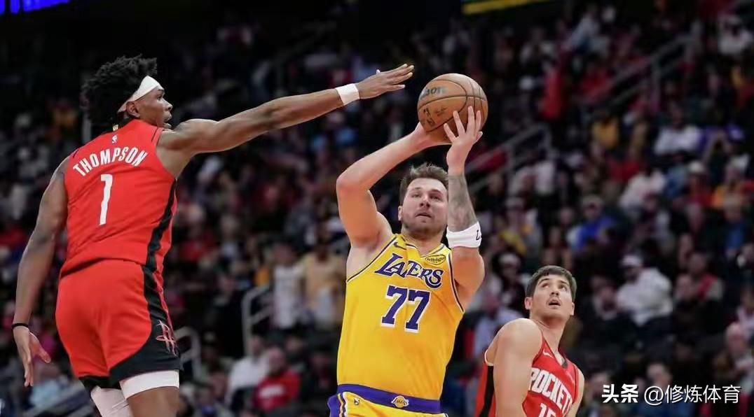 湖人松了一口气！还好火箭也输了，西部第3的排名还是很稳：

1、湖人输给活塞，9