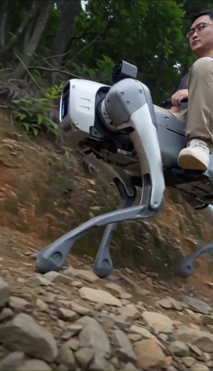 保持这个节奏，继续向上，这才是真正的越野。