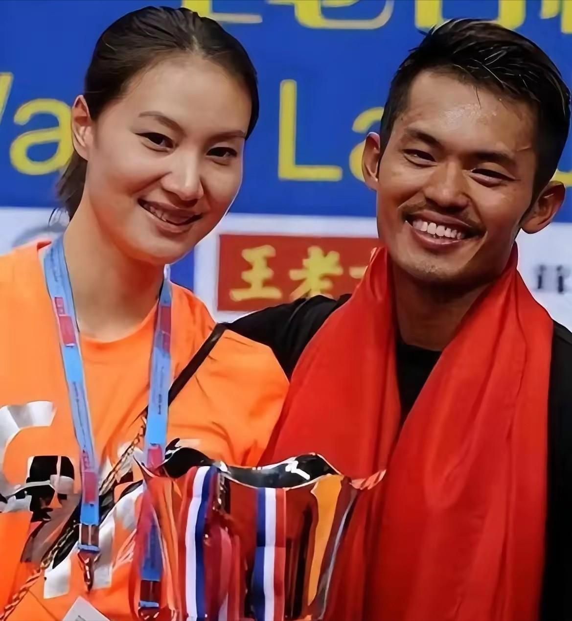 2009年，李兆会在北京"天上人间"，花费880万包场。当时，老板说,我要送您一