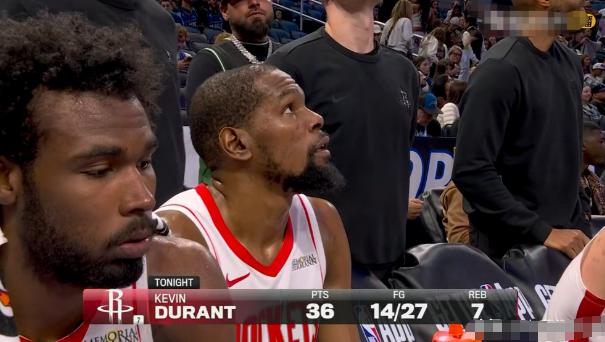 火箭巨星杜兰特真是狠狠地打肿了我的脸！在今天火箭客场以113：108击败魔术的比