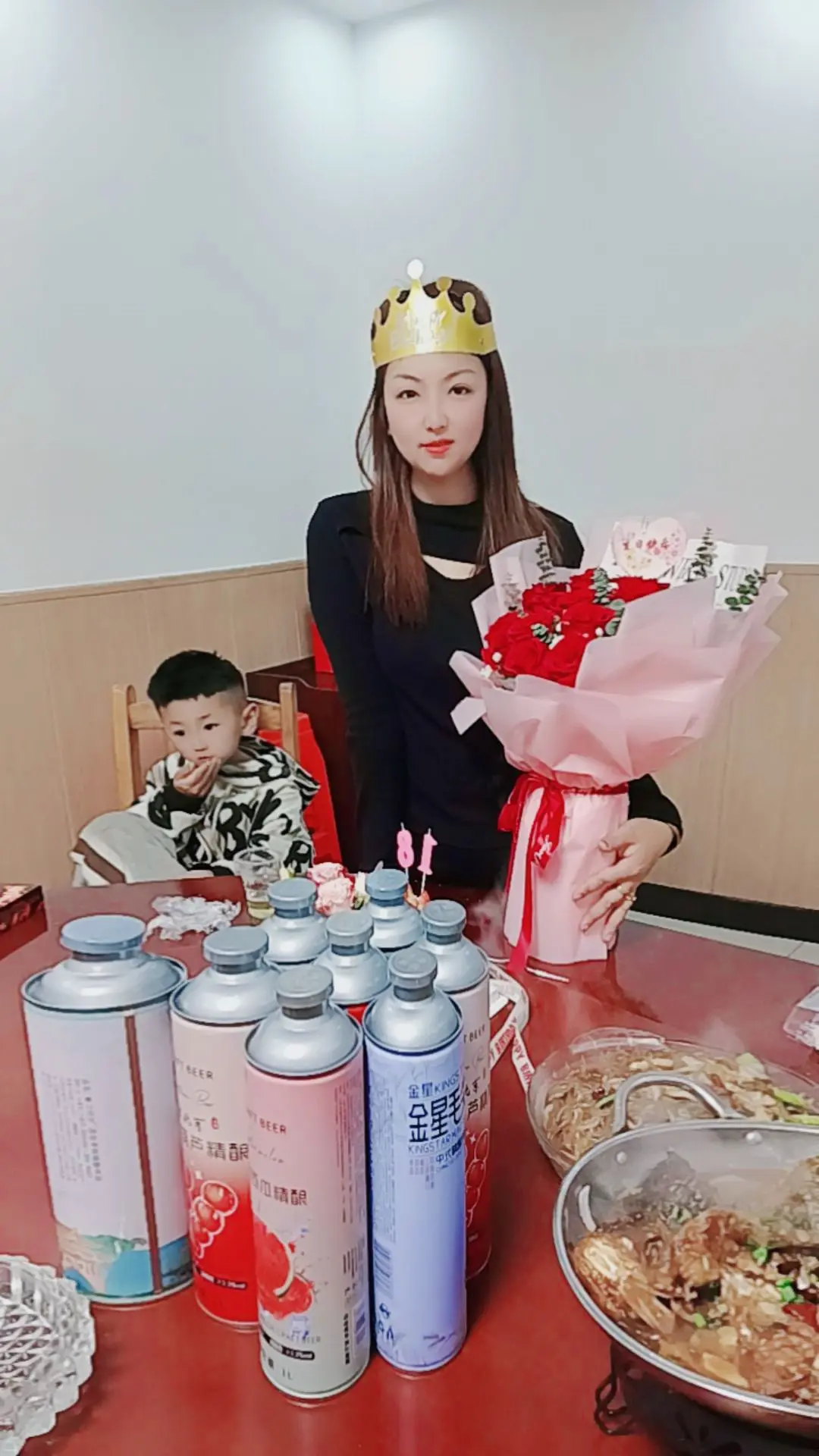 特别的日子，普通的自己，成年人的生日，不说生日快乐，那就祝自己无忧无疾...