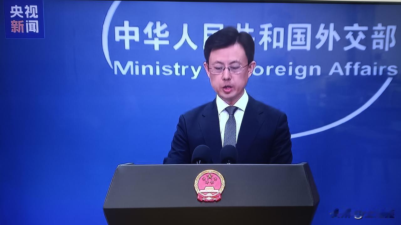 日本菲律宾想“私分”台湾以东海域？中国海警直接亮剑，外交部霸气回应！

就在6月