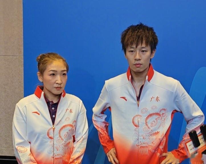 混采区，刘诗雯/林高远接受媒体采访！ 