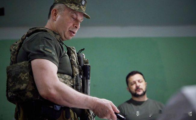 “乌克兰武装部队犯下的一个大错误”——为什么乌格莱达尔很快就被抓获。
乌克兰武装