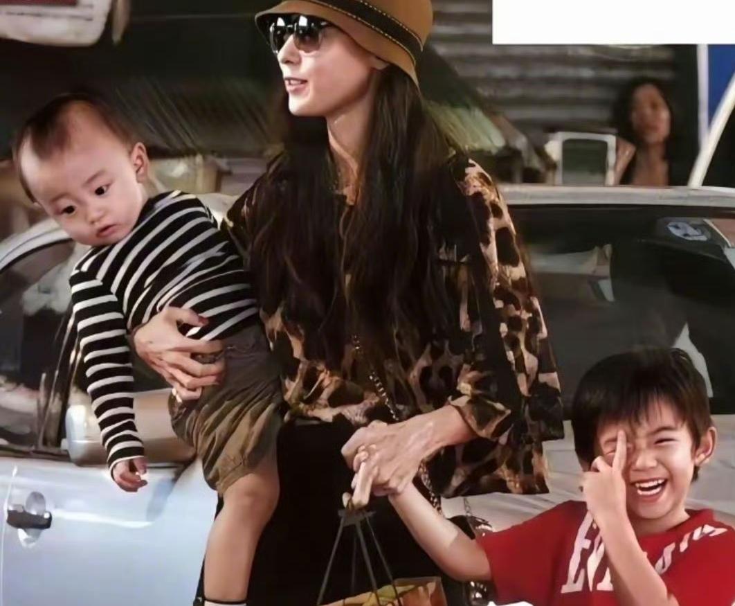 张柏芝是不是一个好妻子，
我不评价，
但唯独有一点，谁也无法反驳，她是一个顶顶好