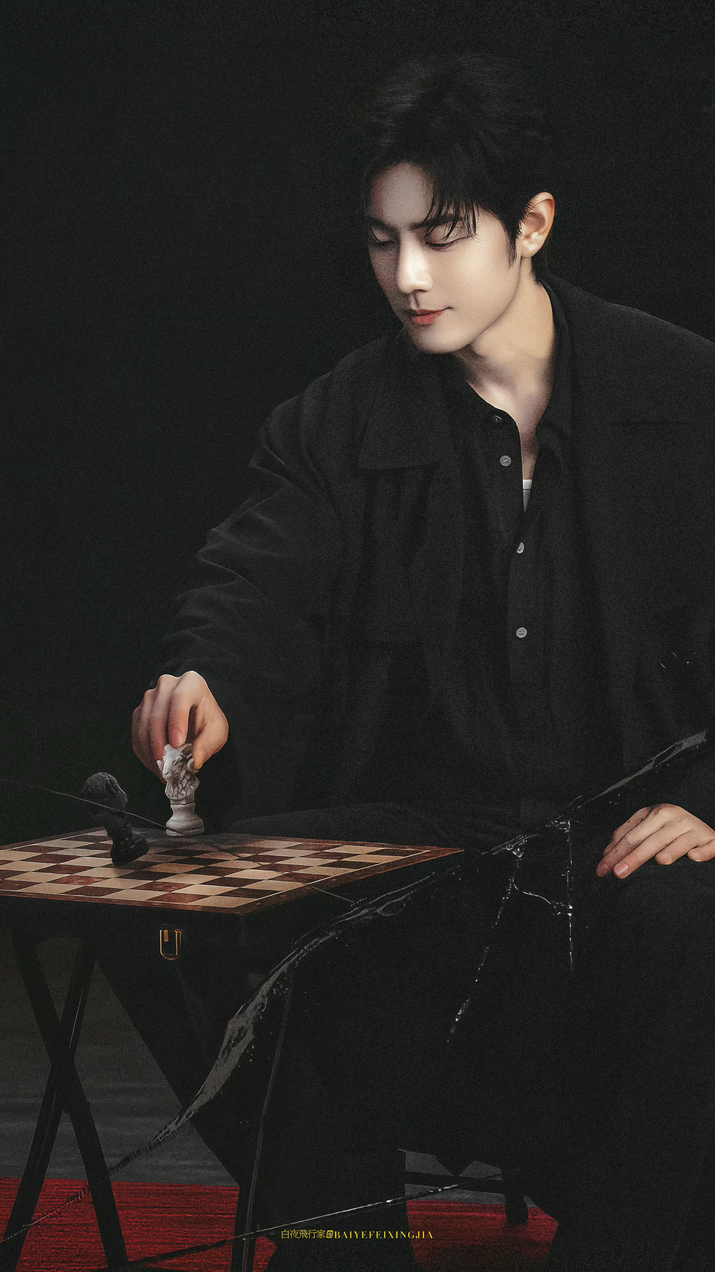 十日终焉开机肖战十日终焉大男主待遇欢迎来到终焉之地！我叫齐夏，是个骗子，我说的话