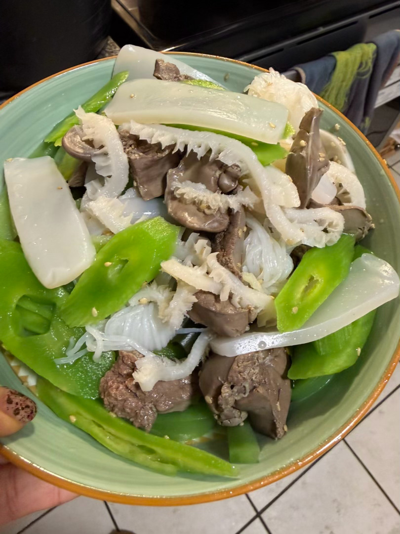 妈妈牌不辣版钵钵鸡～