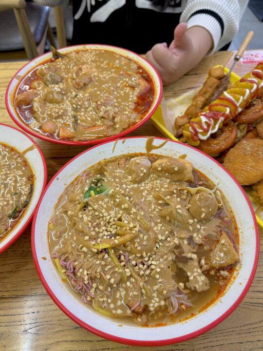 青岛的！！！黏糊糊麻辣烫！！