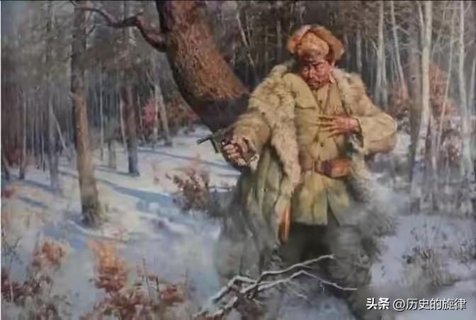 最冷的冬夜最恶的人心！杨靖宇牺牲当夜，叛徒拿30块银元摆宴吹嘘，同桌人当场怒摔酒