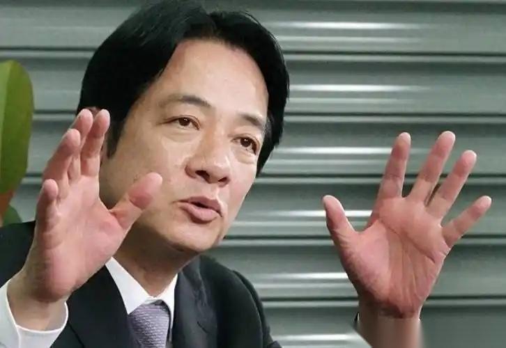 4月6日，国民党主席郑丽文访问中国大陆前夕，台湾地区所谓“外交部”正式宣布：美国