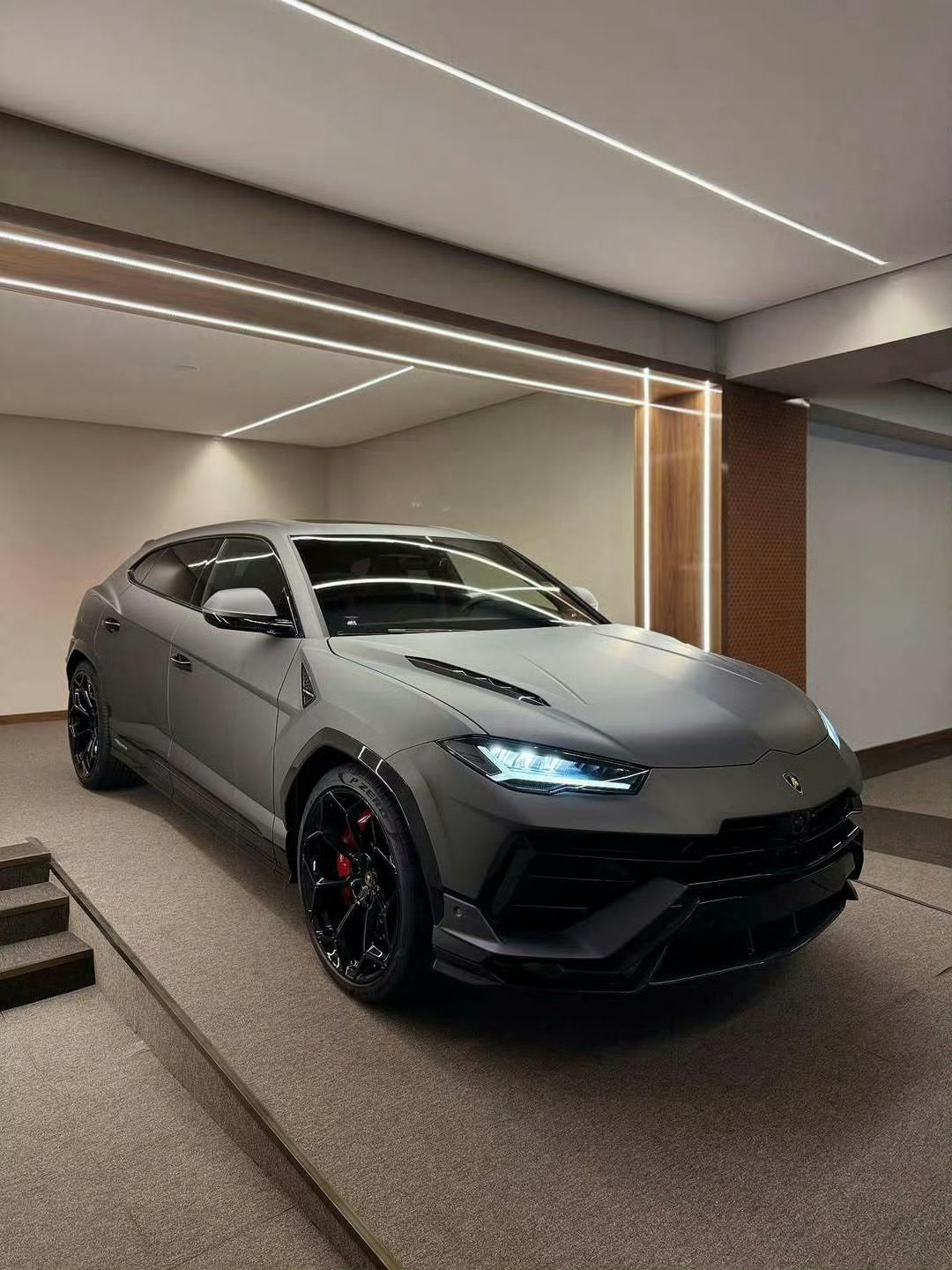 兰博基尼 Urus ​​​Performante[酷][酷] ​​​