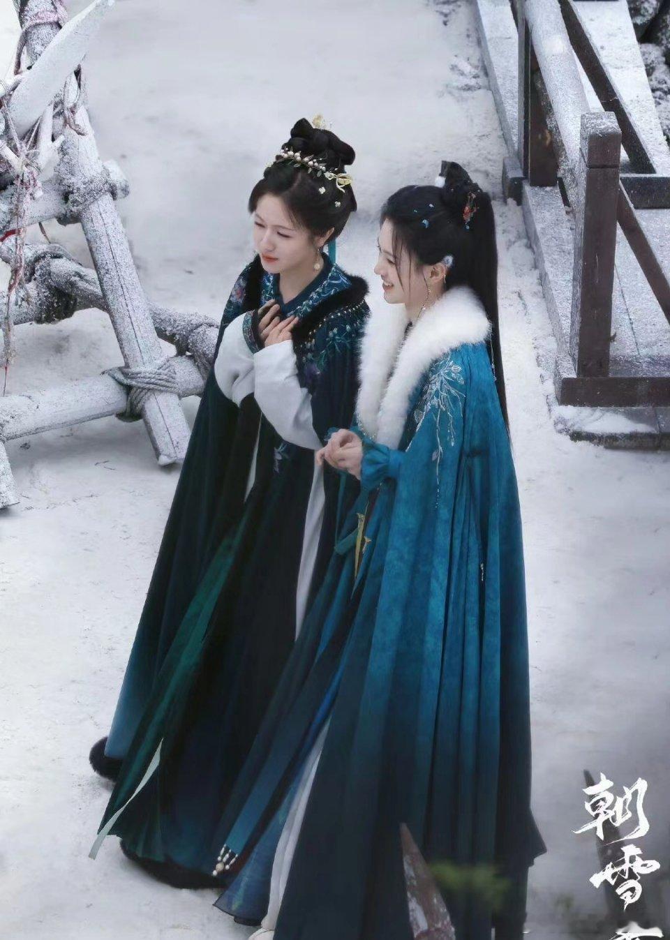 李兰迪和沈羽洁这个眼神你确定不磕一下吗 ​​​