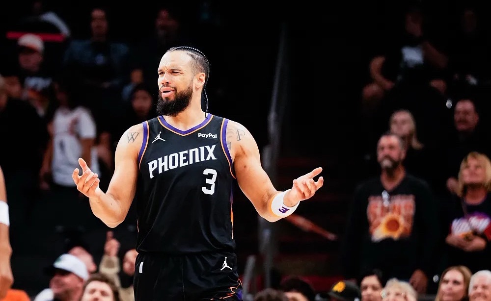 今日NBA季后赛首轮继续进行，雷霆131-122击败太阳后4-0横扫对手晋级。太
