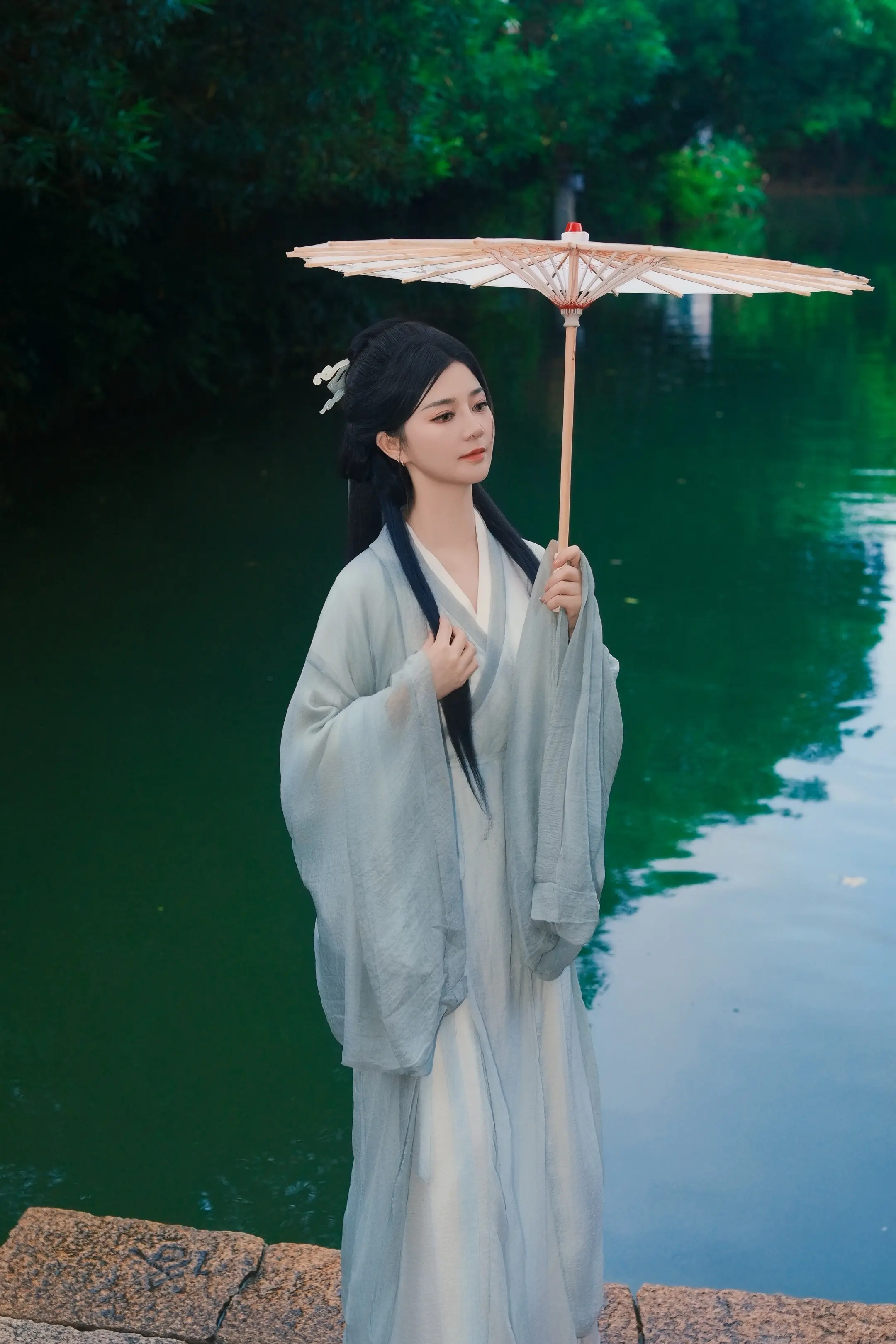 请及时更新自己，来匹配美好的今天呀