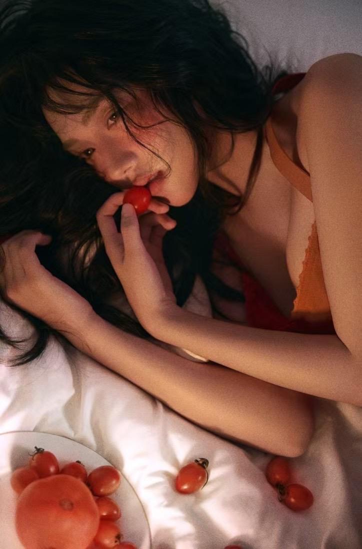 回忆成了最大的问题。 海棠花未眠梵高星空转场