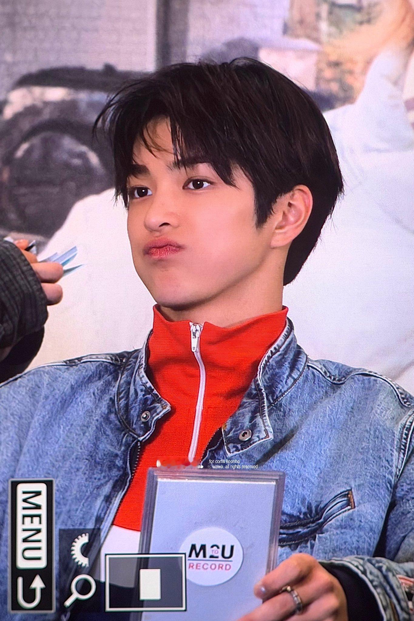 我们阔糯真可爱啊¯꒳¯ 
