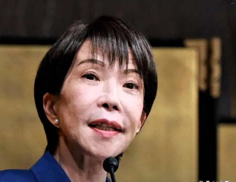 尴尬，美国不搭理日本
 
当地时间12月25日高市早苗连续两次示好中国没得到积极