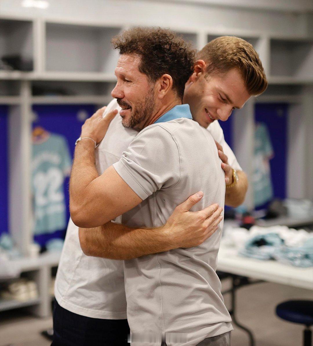 索罗斯的转会费:- 3200 万欧元固定转会费- 800万欧元容易实现的奖金- 