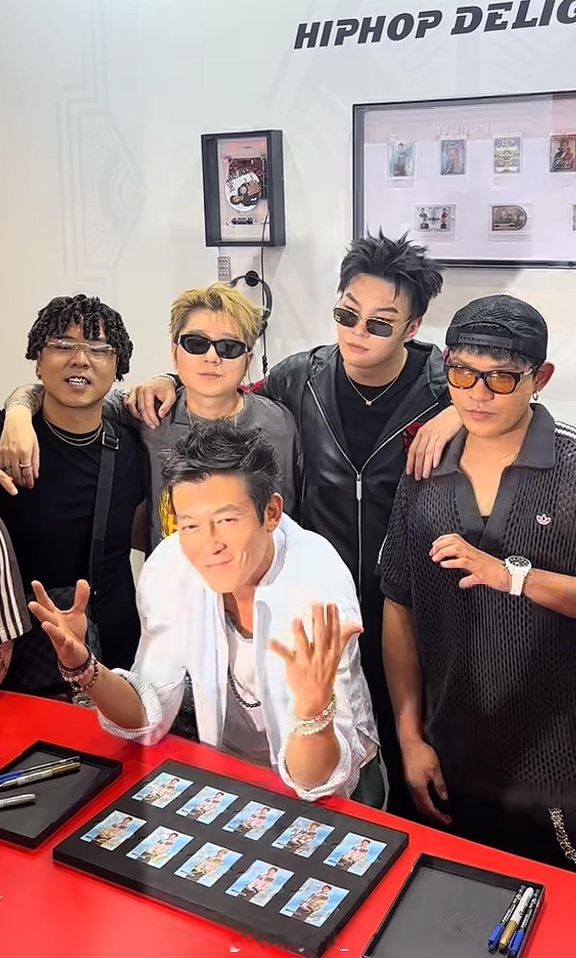 陈冠希、王以太、黄旭、小白、邓典果最新同框🔥 ​​​