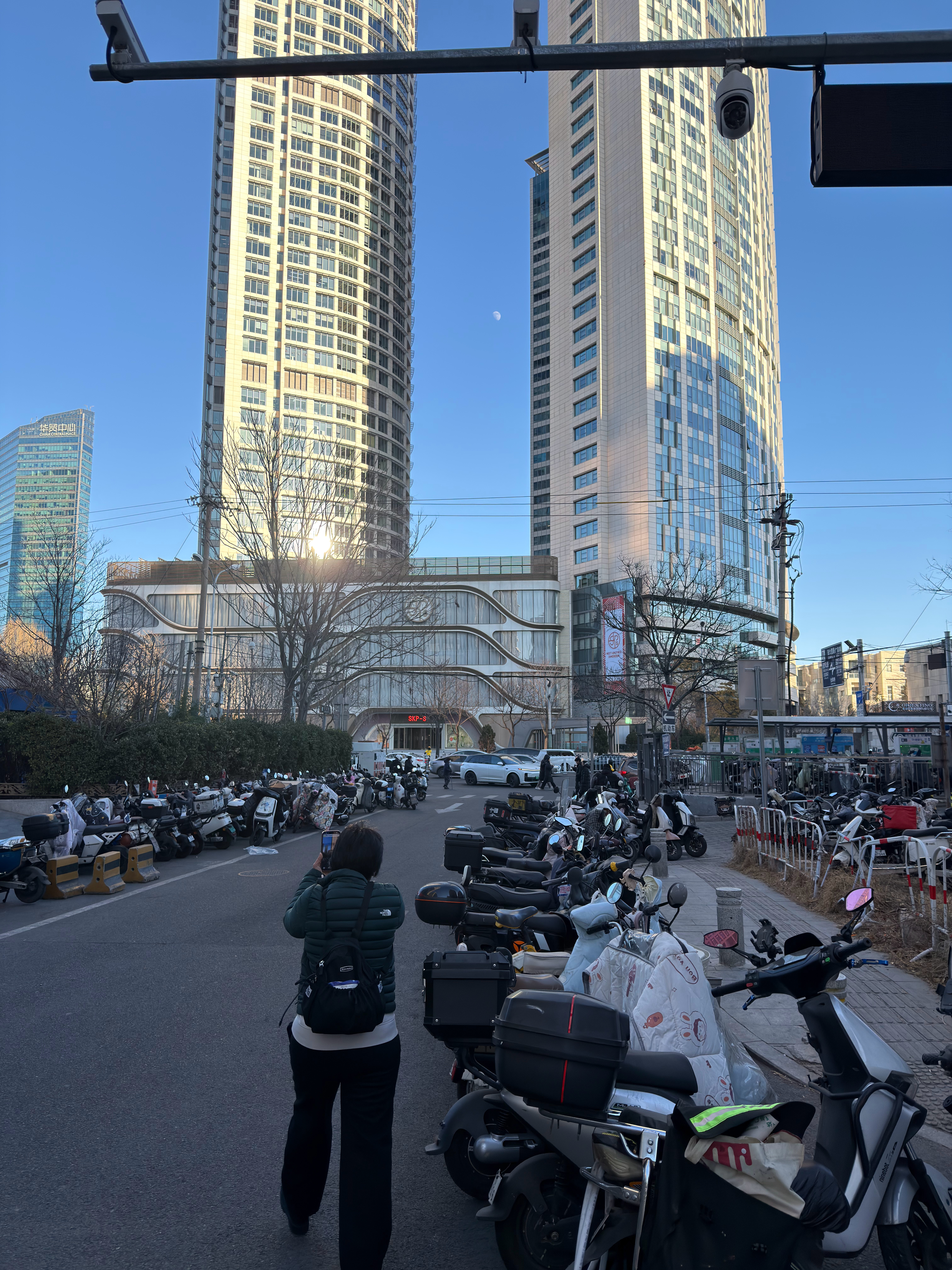 2026 即将到来。我为关注我很久的老粉丝们大家准备了一些新年礼物，可能价值不高