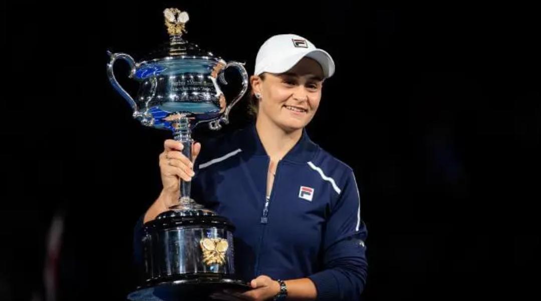 女网历史第一！萨巴伦卡单赛季狂揽1500万美元，超越小威封神 女子网坛直接诞生新