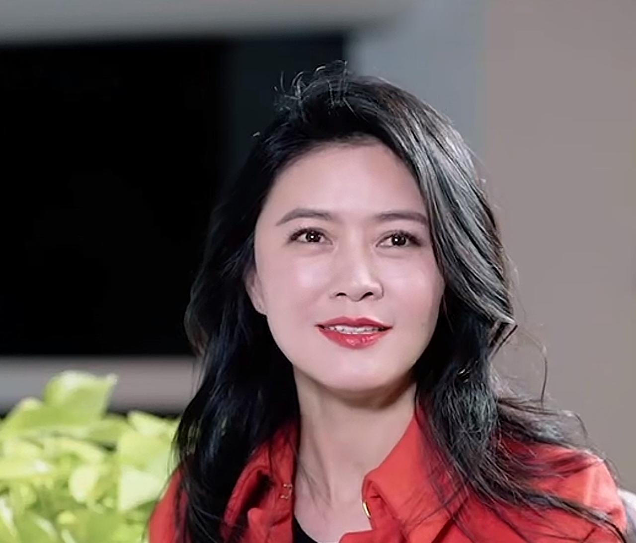 田海蓉真是好样的，

据她称，程青松发出来的聊天记录截图，经过了删减，以及将内容