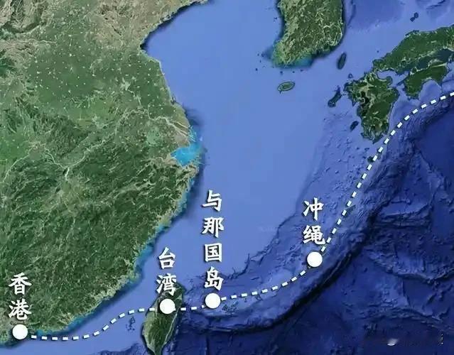 近期日本在台海动作频频，背后战略意图清晰且务实。
 
一是地缘安全刚需。台海—巴