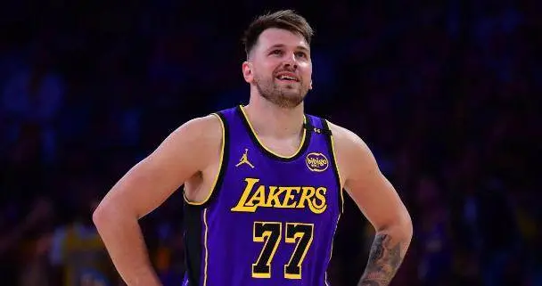 数据刷子？东契奇35+仍遭批 名宿：对比赛影响不大