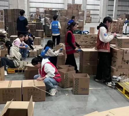 5000万大学生走出校园，本科文凭越来越常见，可工厂仍在为高级技工发愁，实验室也