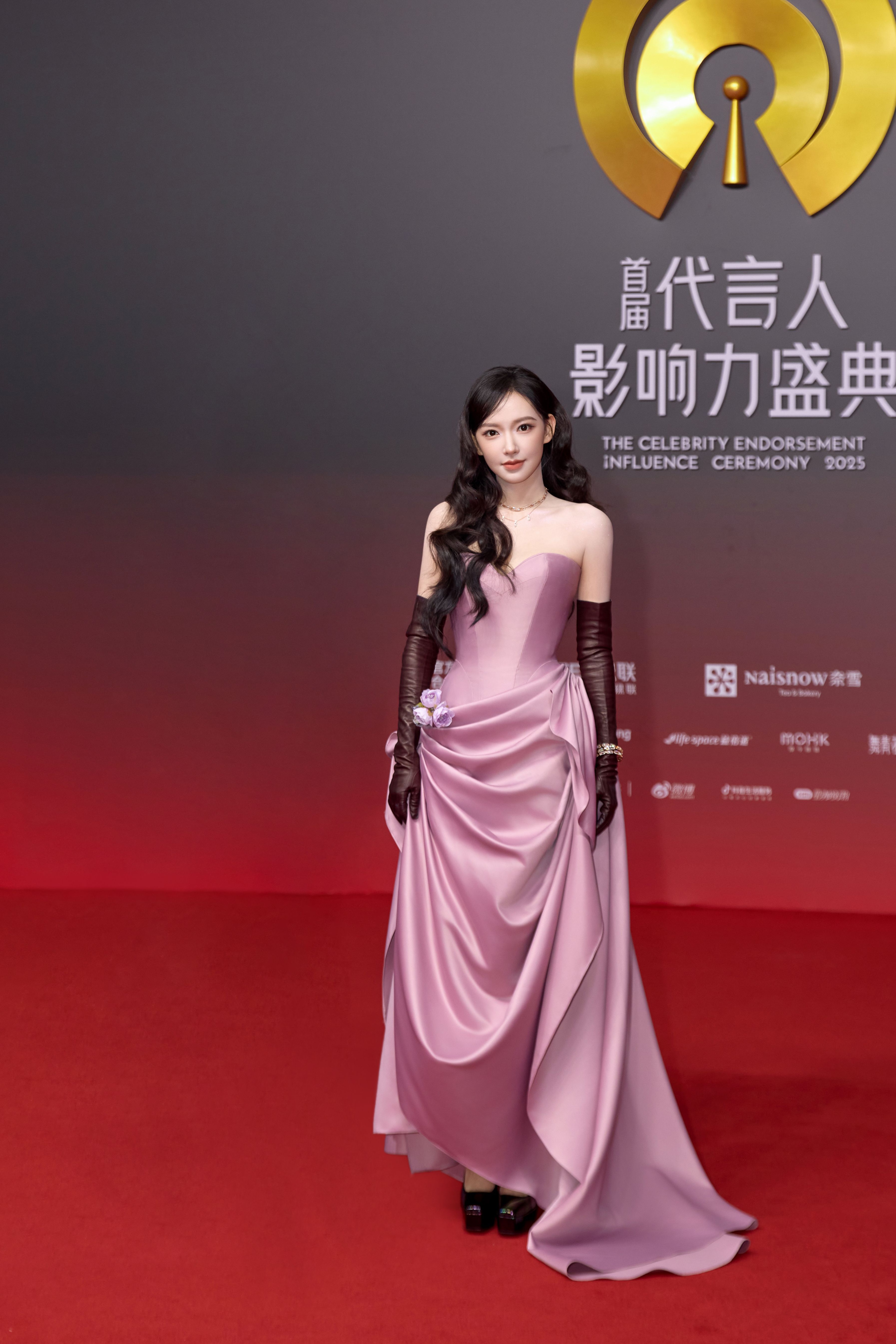 程潇   在复制粘贴的时代，你是手写的诗