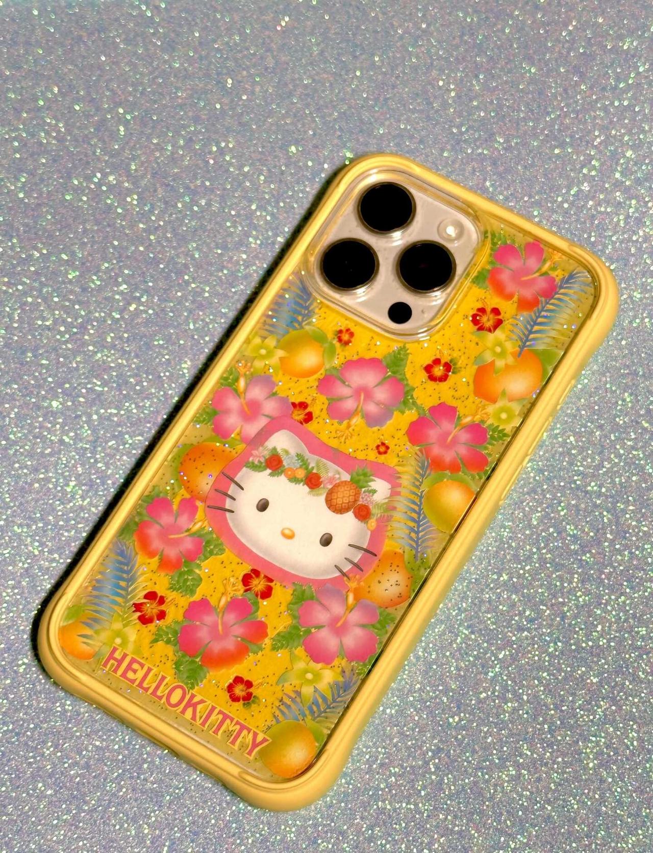 今日份壳壳拍拍🍍🍍🍍
黄框绝配～
手机壳 iphone手机壳 kitty 