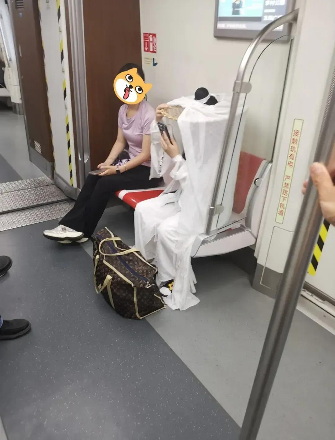 敢说女侠从哪个朝代穿越而来？