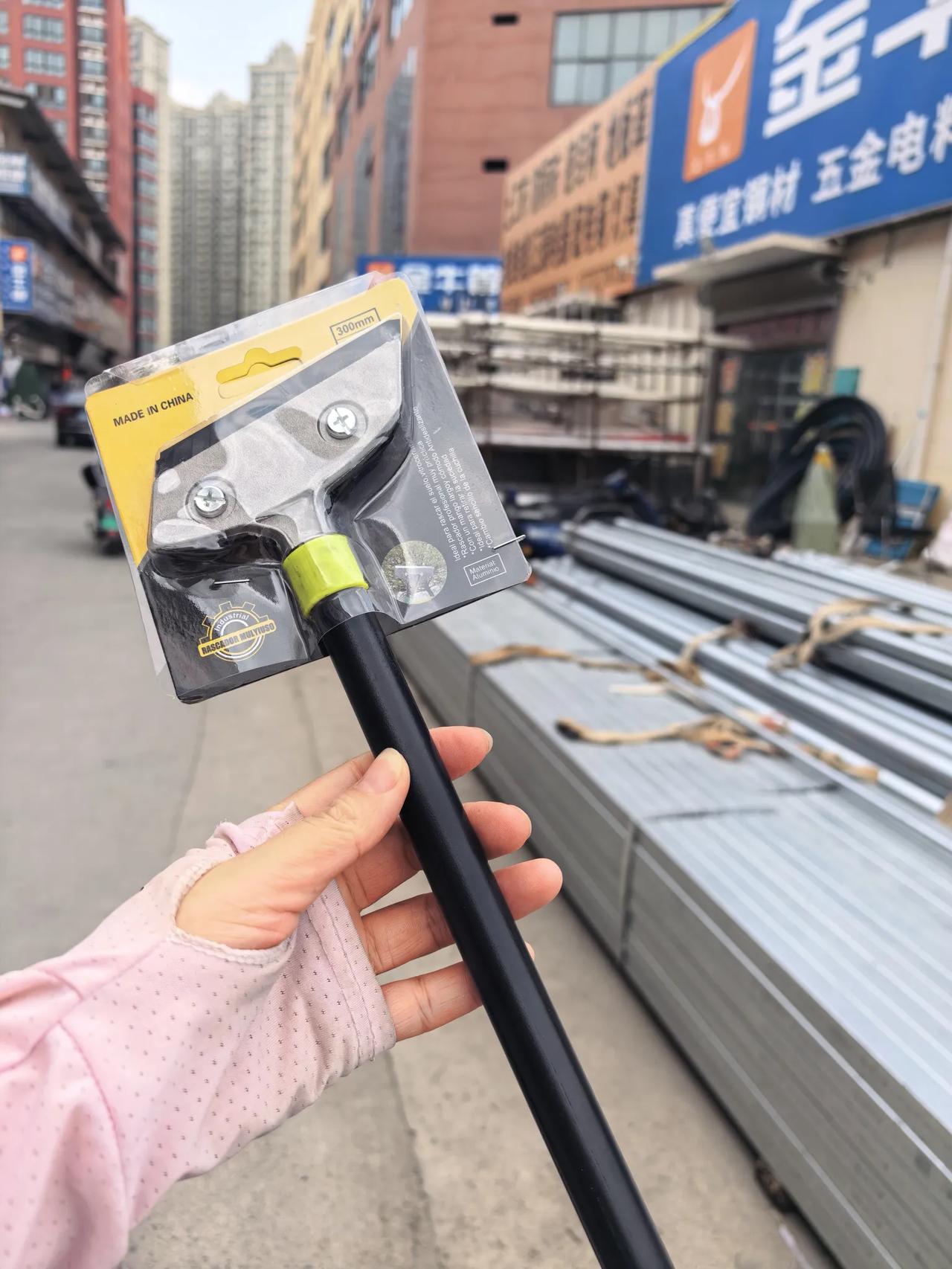 郑州惠济区双桥机电市场，这就是离我家最近的一个机电、建材市场，这个市场北边2-3