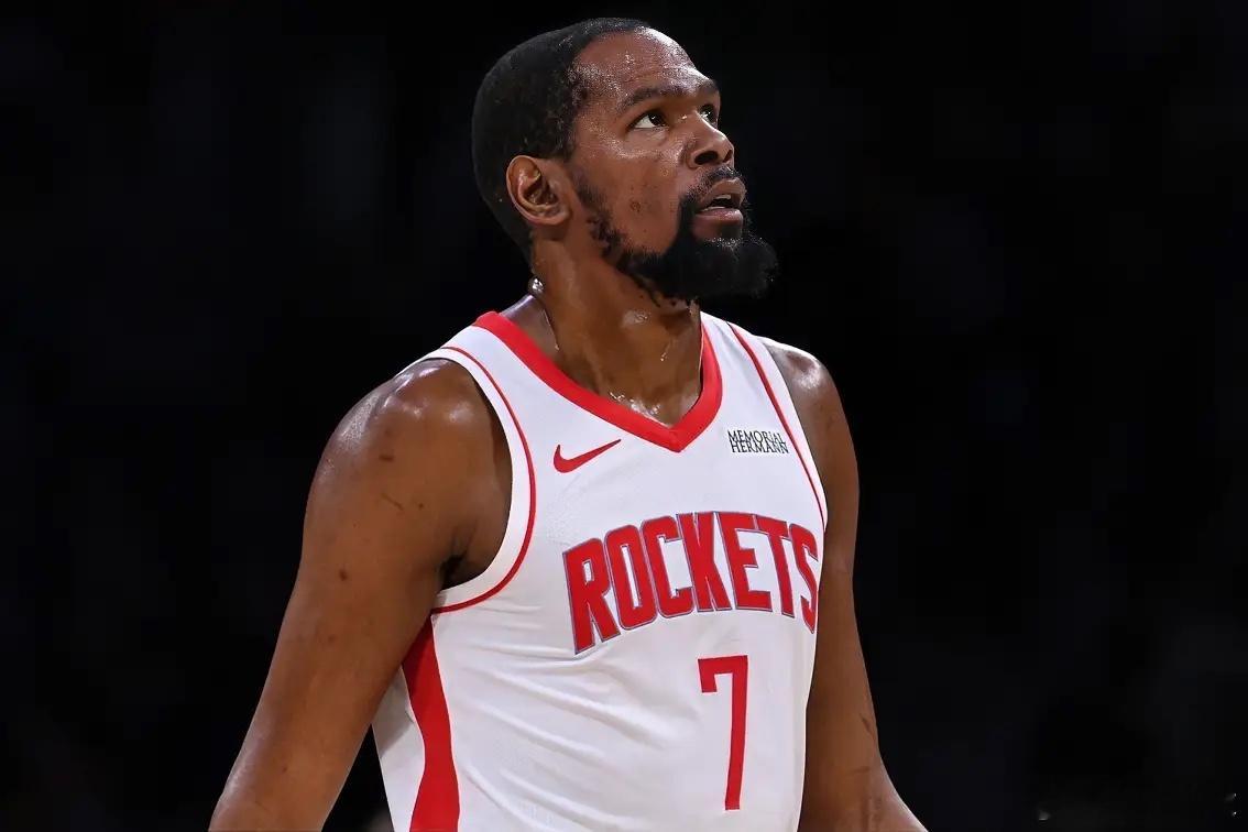 随着太阳首轮0-4出局，回过头看看杜兰特的这笔交易！！！太阳付出杜兰特，他毫无疑