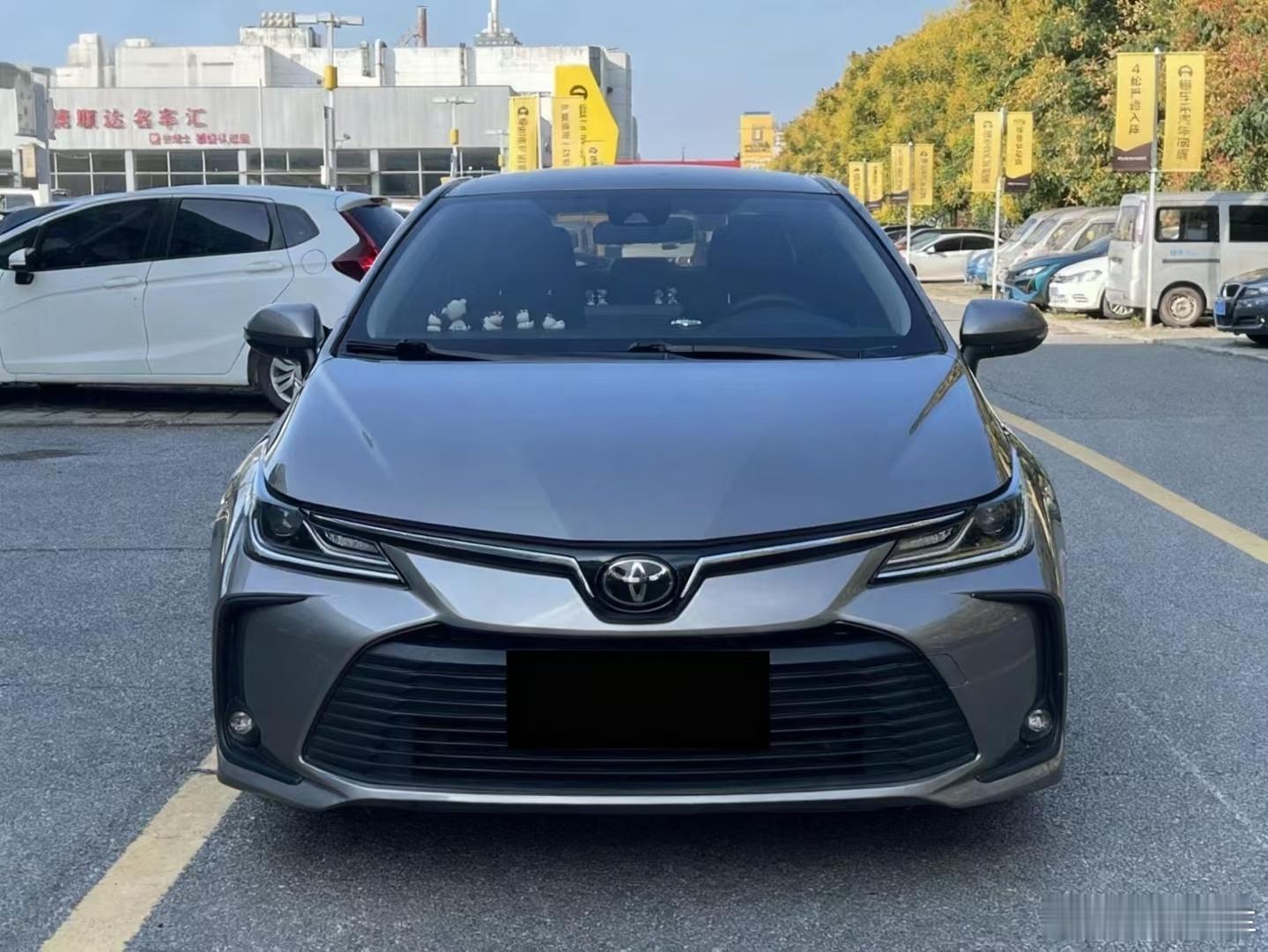 上架21年21款1.5自动先锋版卡罗拉 一手车 仅行驶5.8万公里，出险一次10