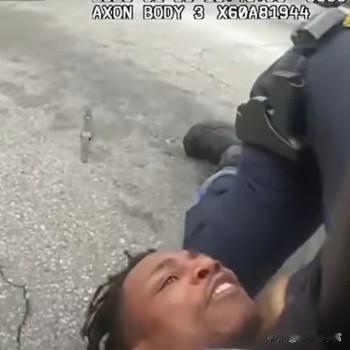 洛杉矶警局近期涉及多起警察使用武力事件，如5月西谷分局警员枪击持刀嫌疑人、6月抗