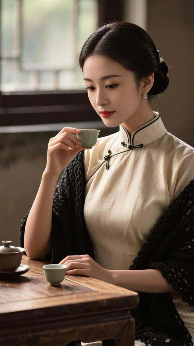 上联：书堪入画才为妙

下联：心到留白方称雅

此上联乃清代戴远山赠予友人赴滇任