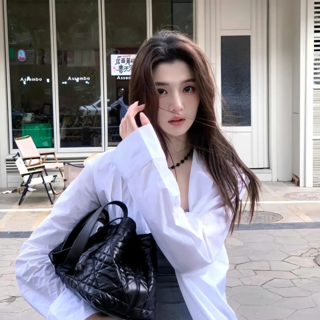 𝗪𝗲𝗖𝗵𝗮𝘁头像 ‖女生头像‖氛围感‖优质女头‖小众高级 ‖无水印女