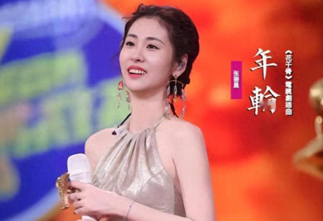 关于旺仔某乔和汪苏泷的演唱争议事件，引发了广泛关注。旺仔某乔作为网络翻唱歌手，因