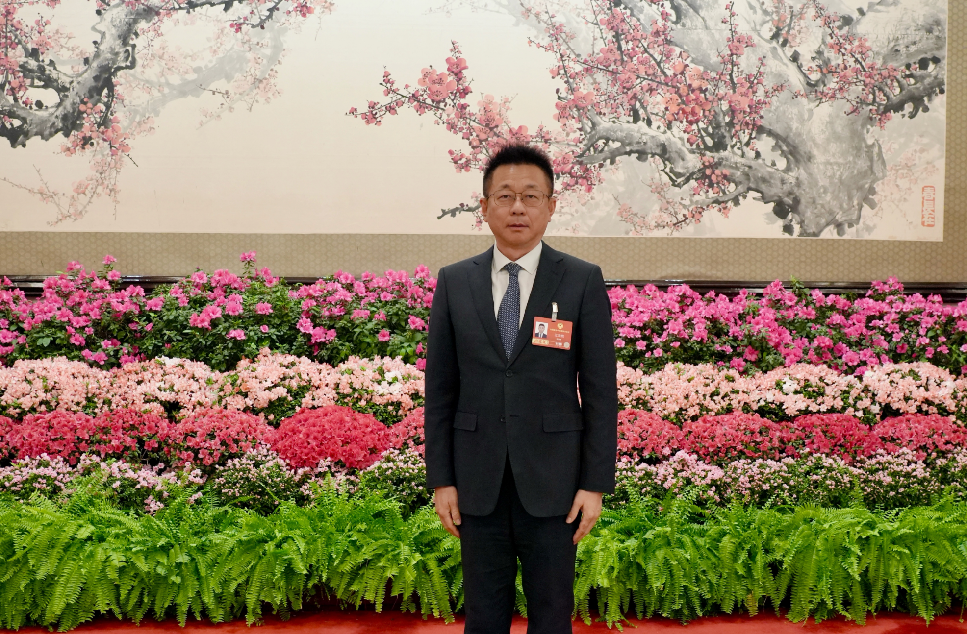 AI手机“非授权不访问”！专访全国政协委员江浩然：金融领域也需要双重授权