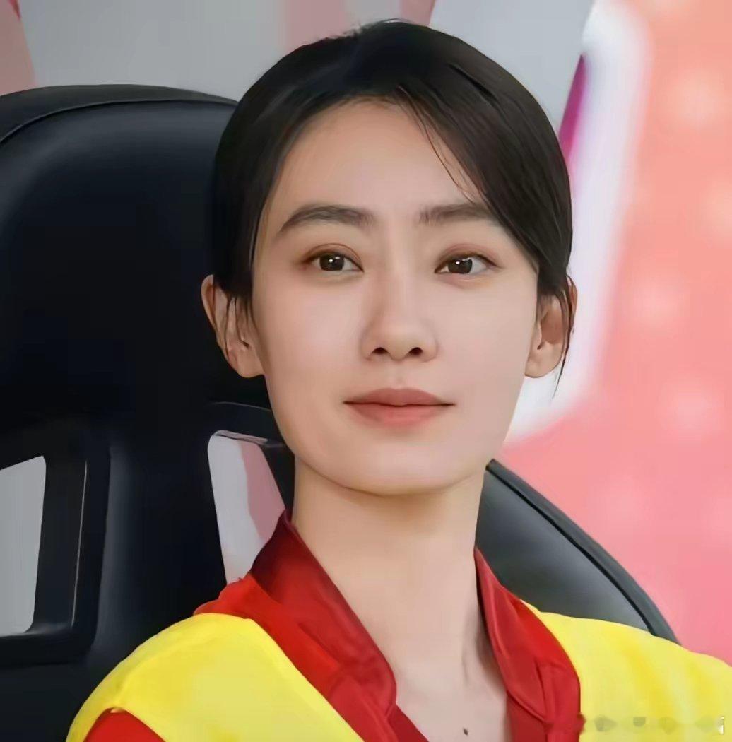 张小斐在《功夫女足》中的选择，签订零片酬协议，选择票房分成。就这一点，很多人就不