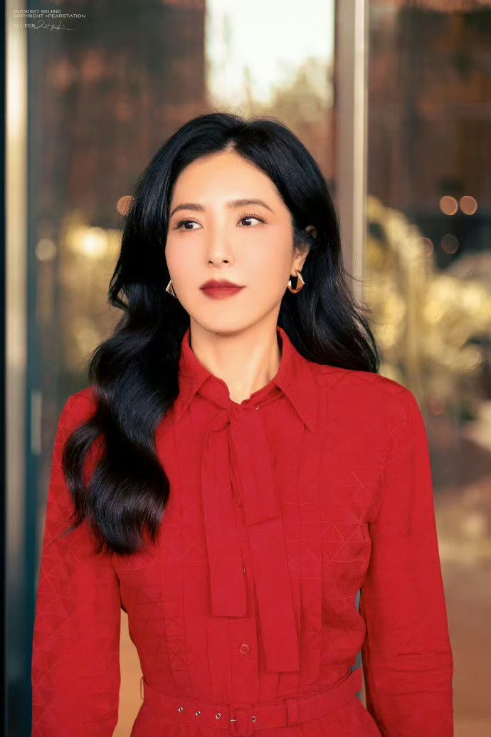 网传综艺《花儿与少年8》的嘉宾阵容：赵露思 丁禹兮 王星越 曾黎 郝蕾 李晟 热