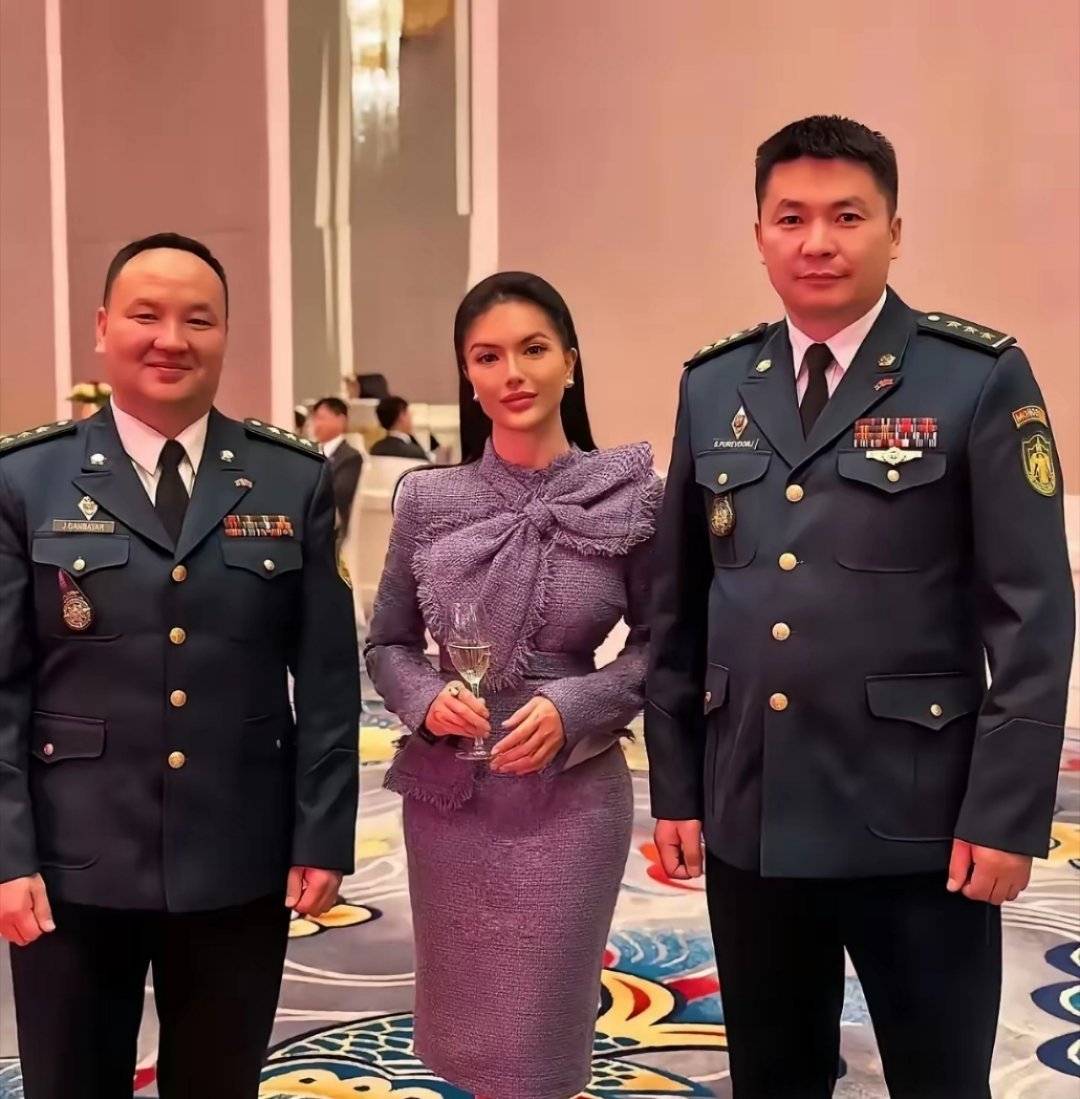 蒙古国真是倔，怎么教也教不会，点也点不透，还是一门心思的想抱美国的大腿，寻求美国