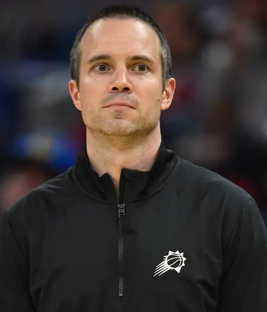 自从开赛的1胜4负后，太阳的战绩在同期联盟里排名第四。在此期间，活塞32胜10负