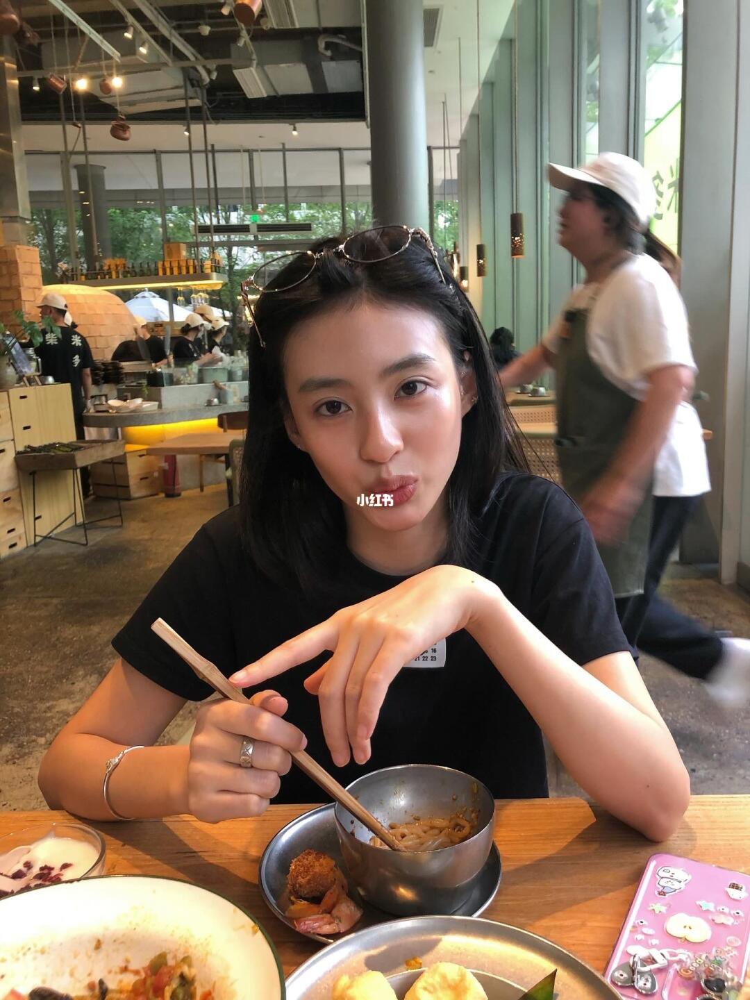 中午你们吃了什么呀