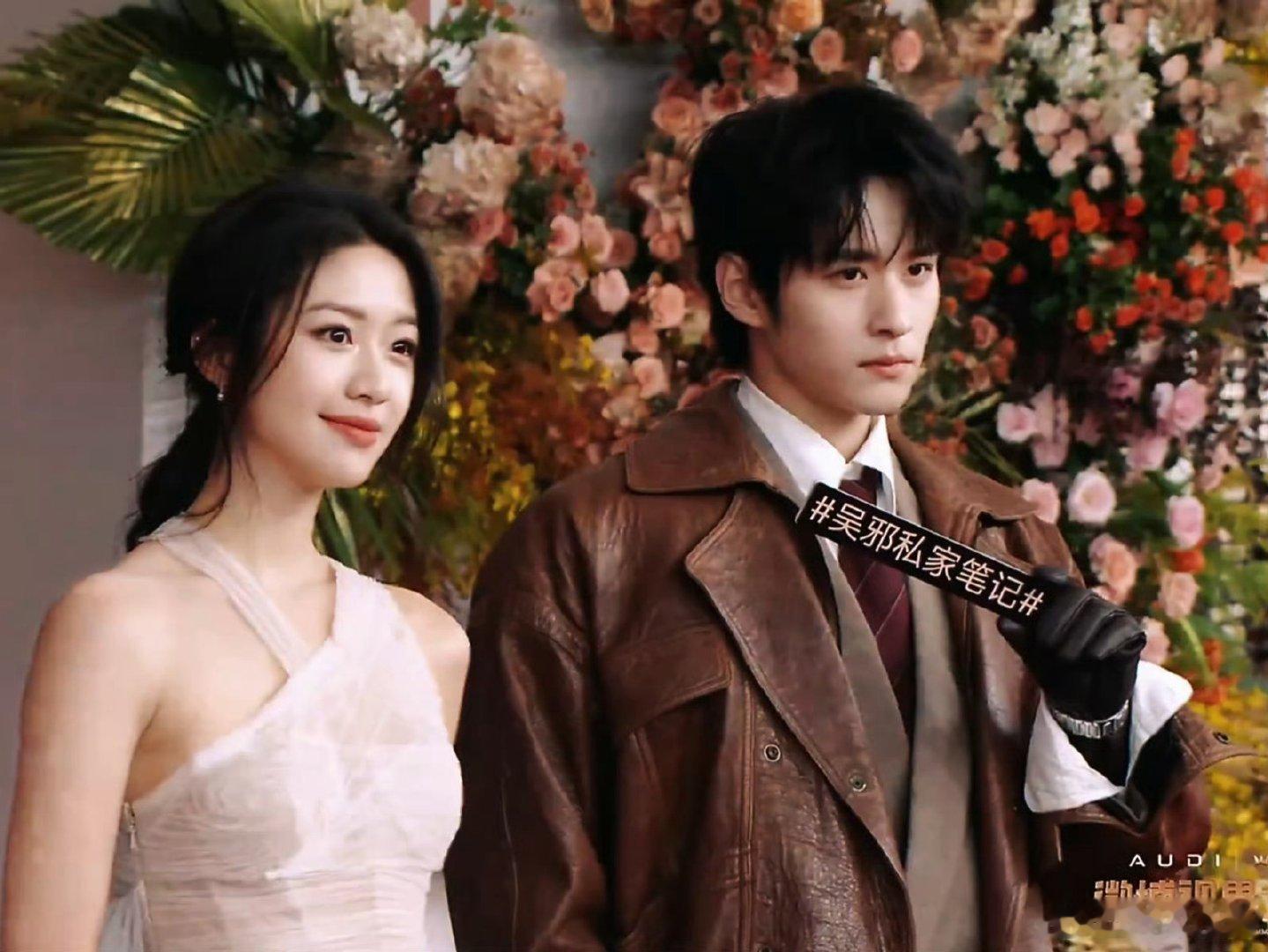 感觉眼睛变大了以前是大鼻小眼成熟老相但不美，今天有点大气五官又白就成熟相但比较好