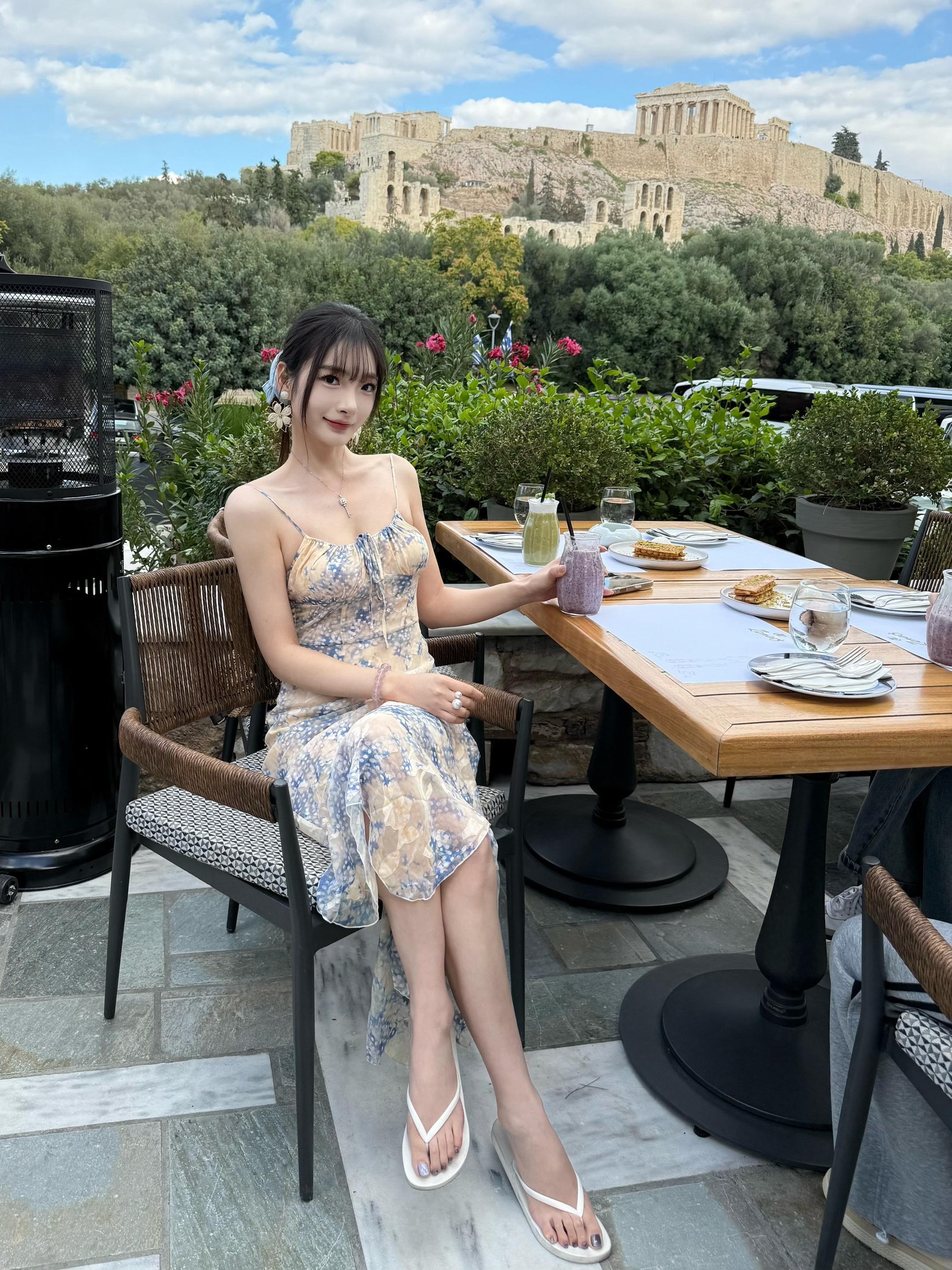 希腊🇬🇷雅典。卫城山脚